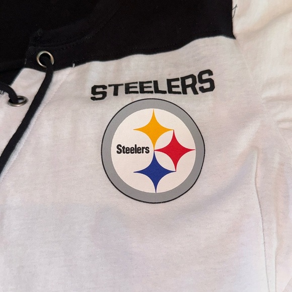 NFL Women's White and Black Lace-Up Tee - Picture 4 of 9